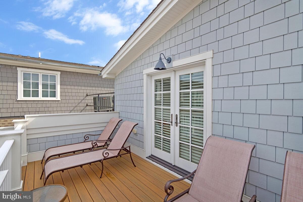 400 Chesapeake Avenue #2-101 photo 28