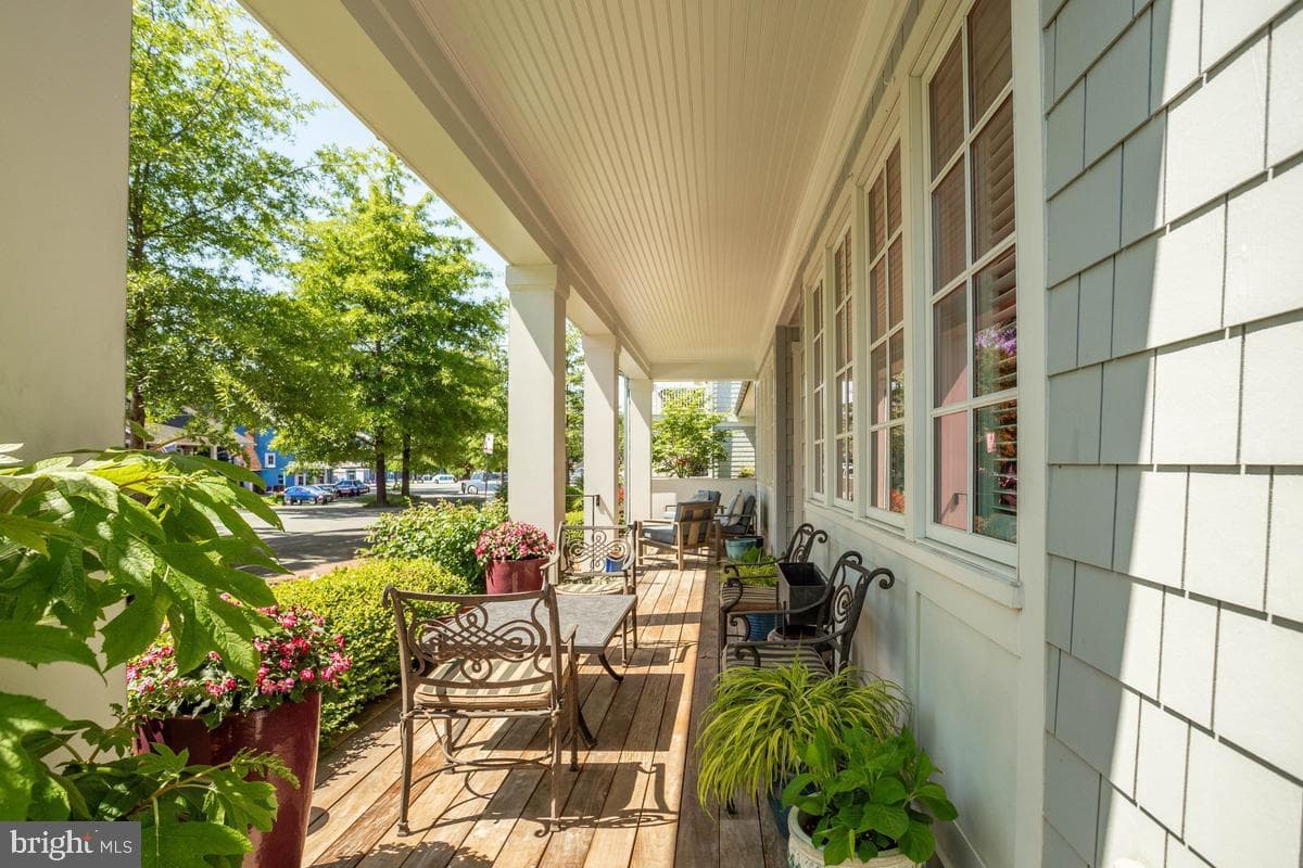 400 Chesapeake Avenue #2-101 photo 3