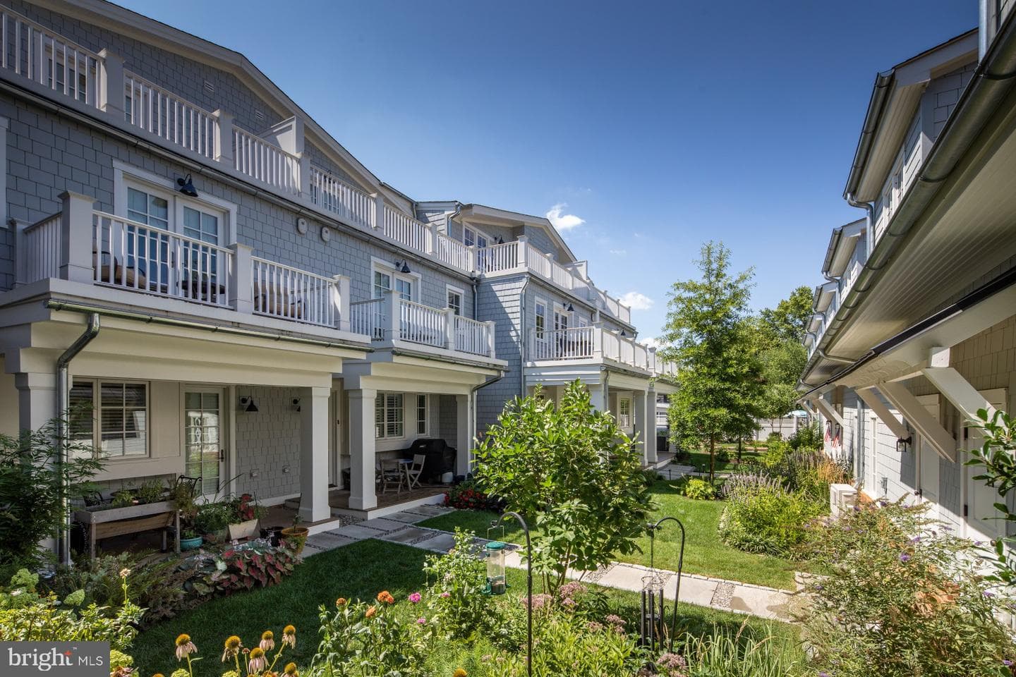 400 Chesapeake Avenue #2-101 photo 38