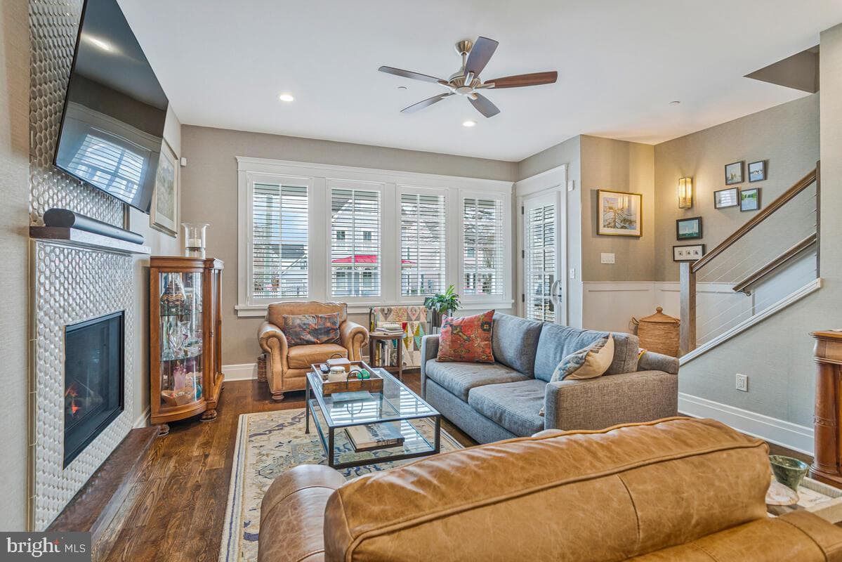 400 Chesapeake Avenue #2-101 photo 5