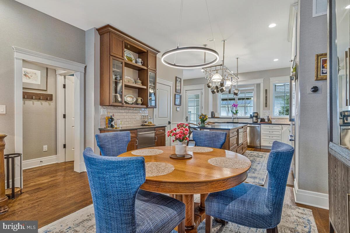 400 Chesapeake Avenue #2-101 photo 7