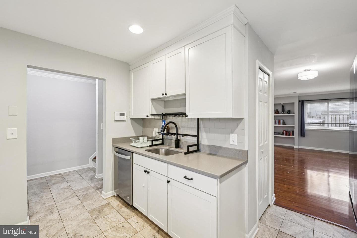 1014 Cedar Ridge Court photo 15