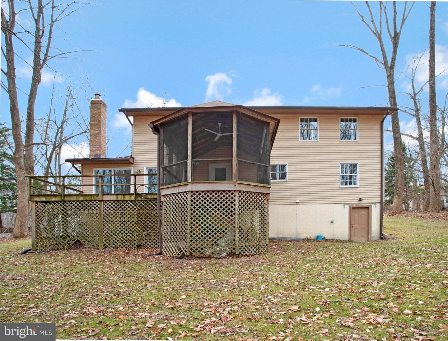 630 Rosewood Court photo 33
