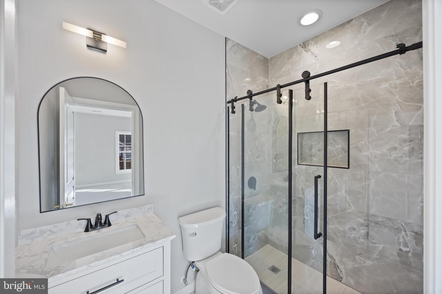 7702 Hennepin Court photo 12