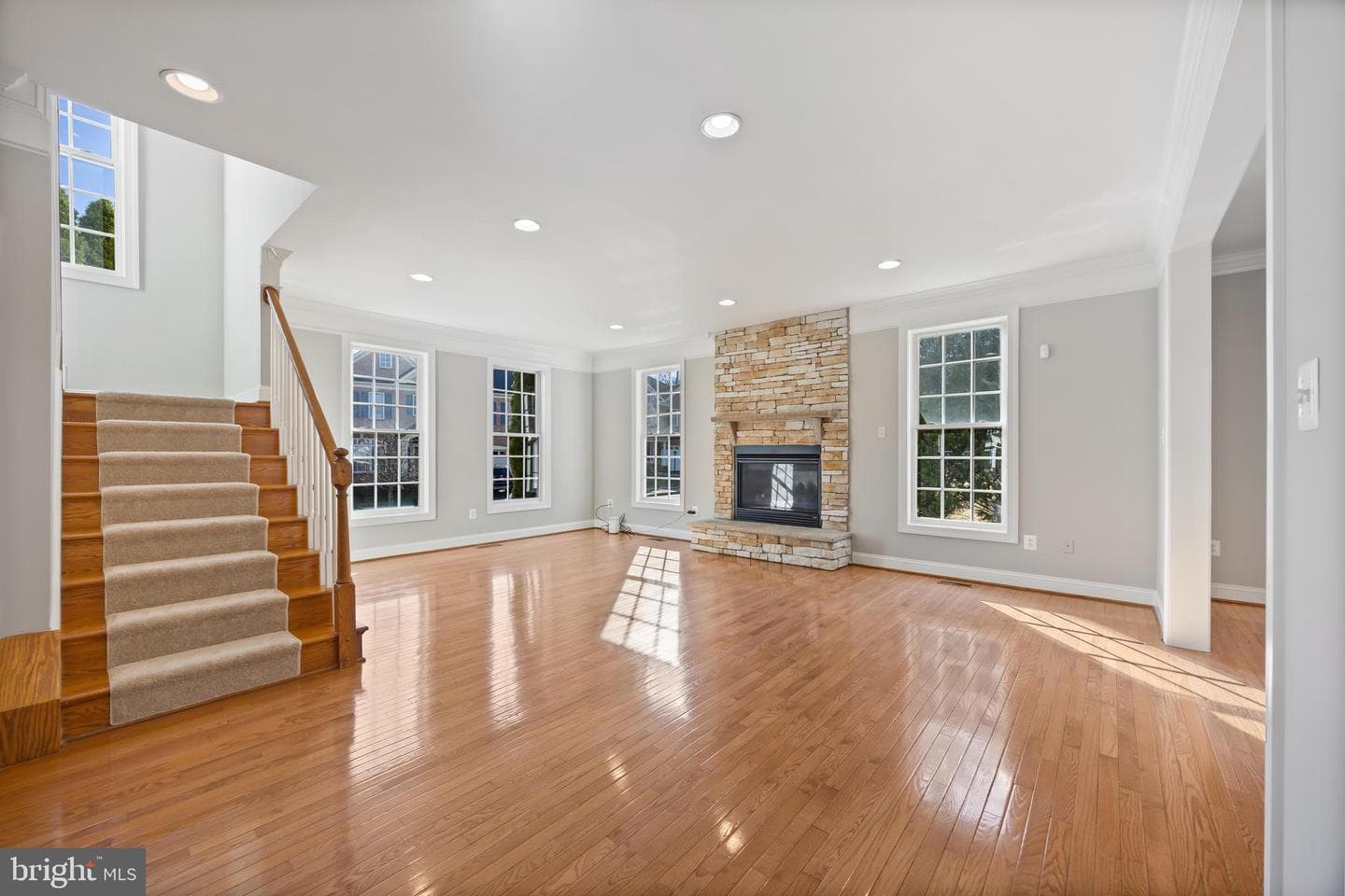 7702 Hennepin Court photo 6