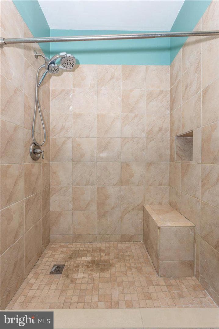 1683 Fallowfield Court photo 21