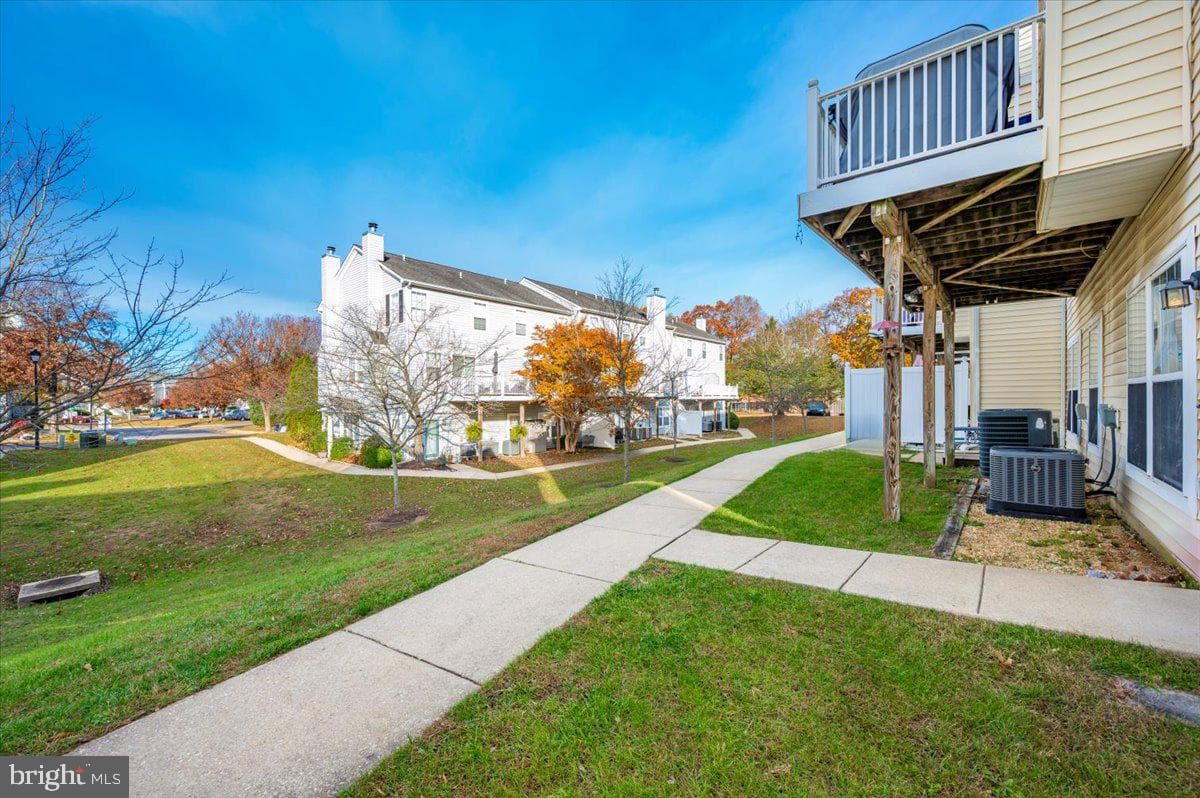 1683 Fallowfield Court photo 28