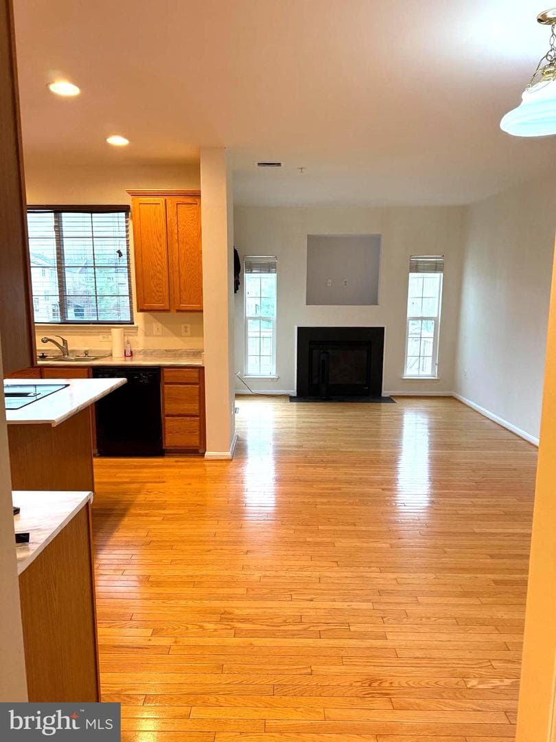 1549 Falling Brook Court photo 12