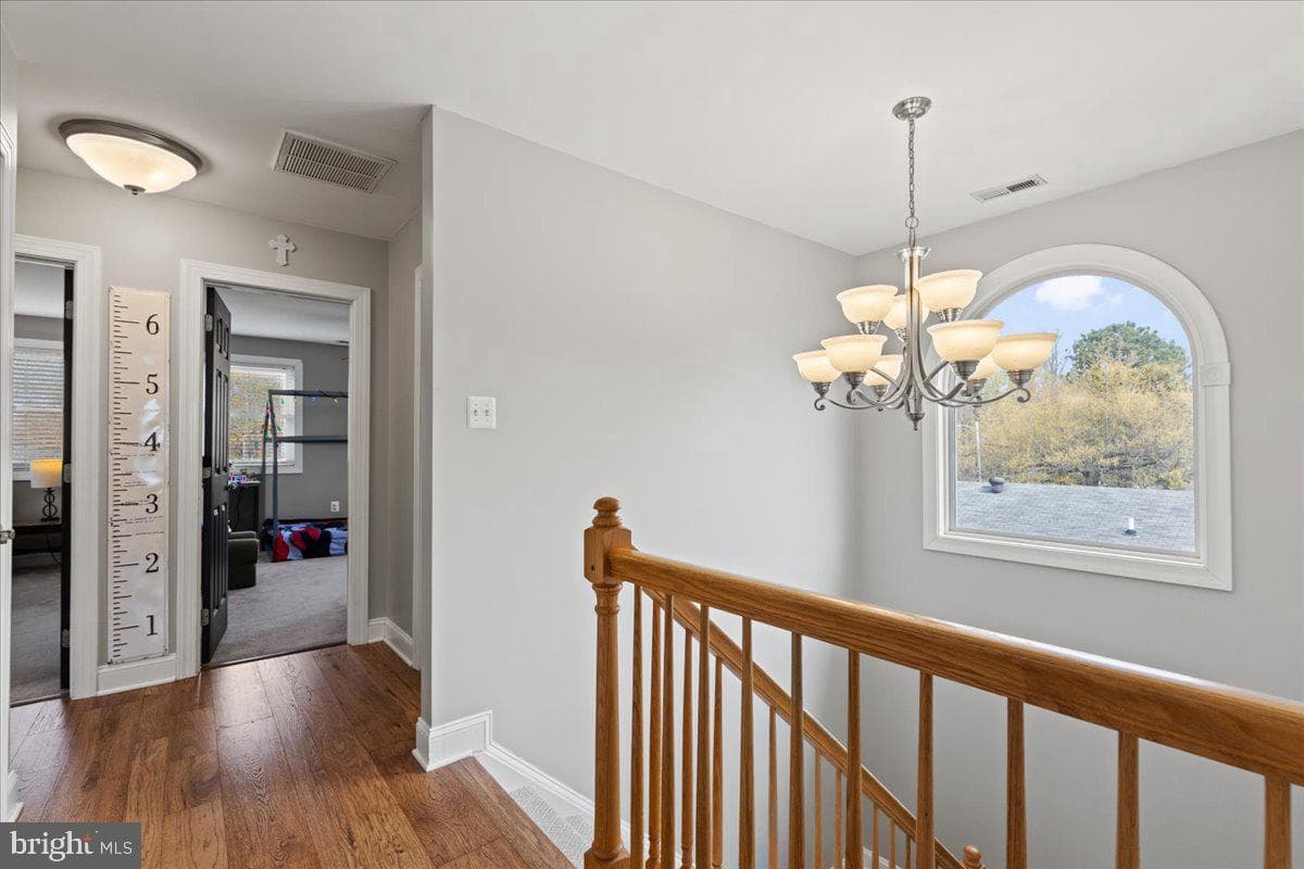 1066 Walnut Avenue photo 34