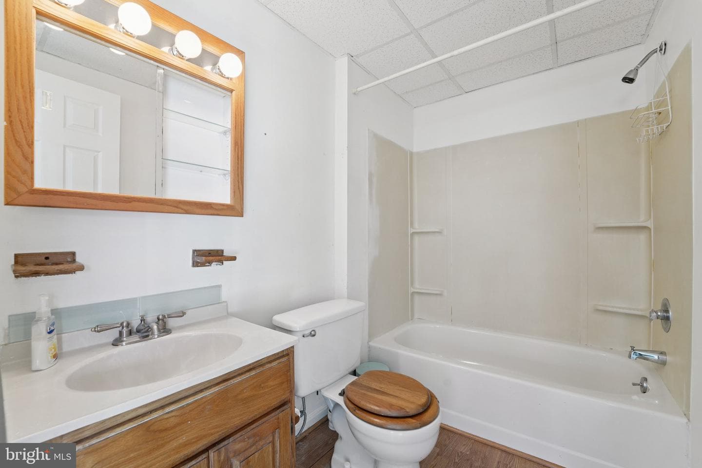 8057 Maywood Avenue photo 23