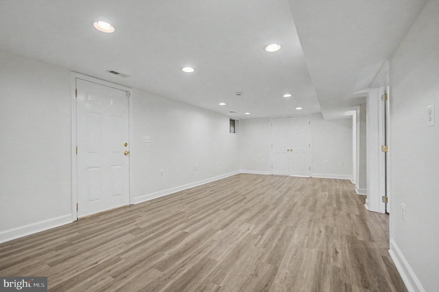 99 Summerfield Drive photo 34