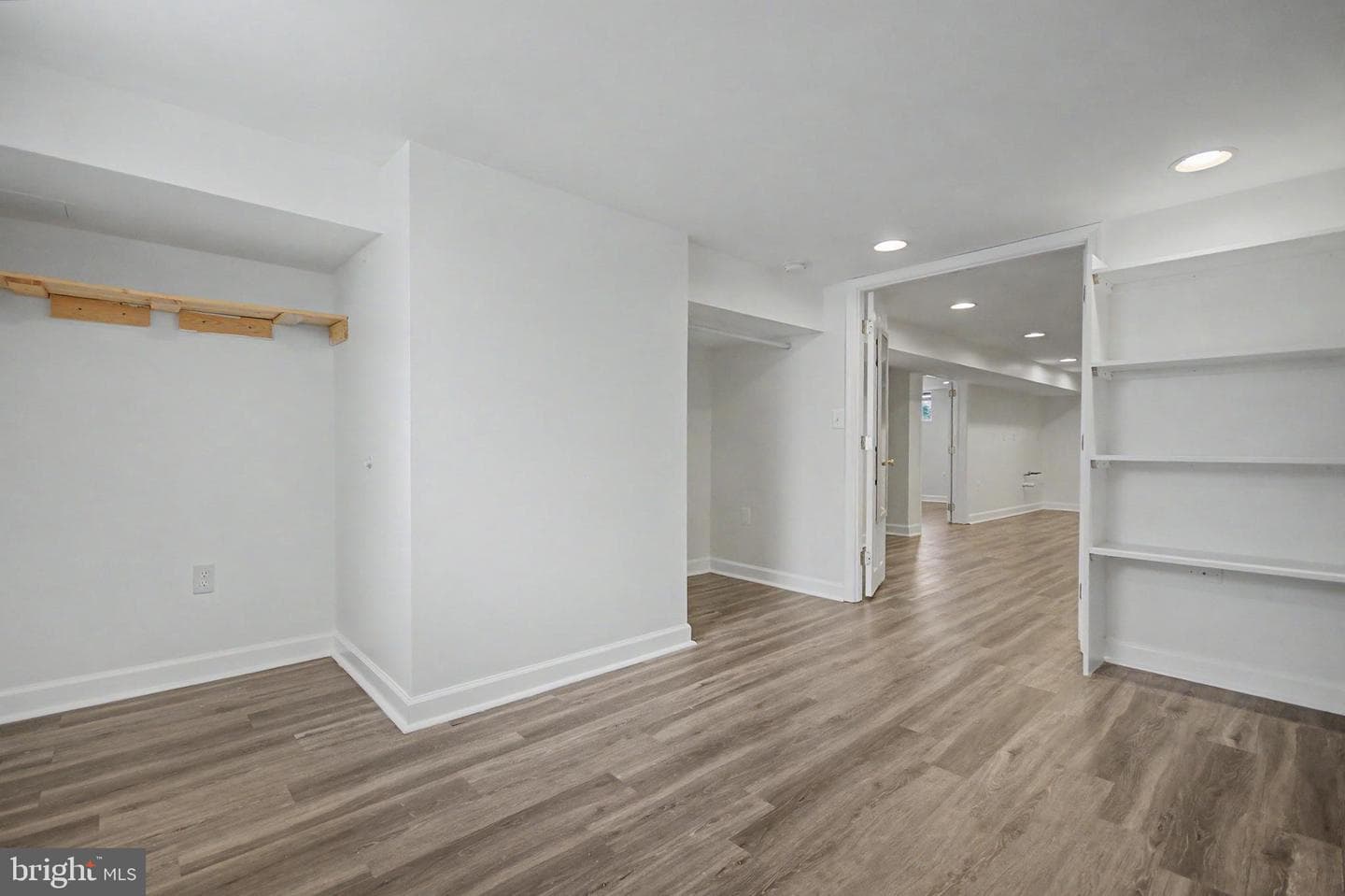99 Summerfield Drive photo 36