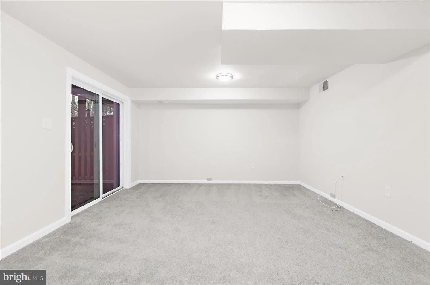 554 Melissa Court photo 29