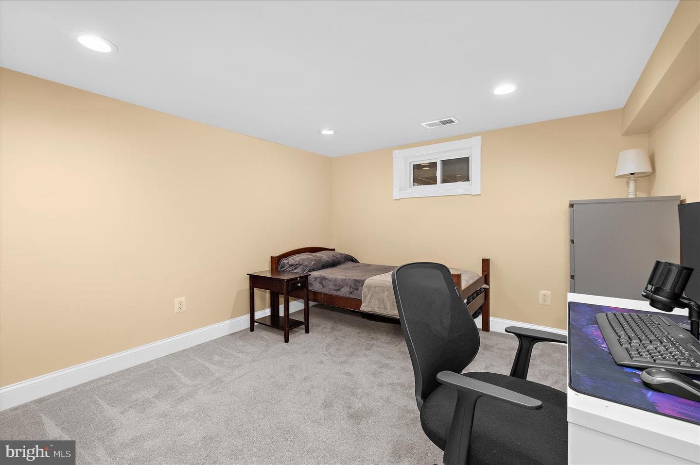 102 Poplar Avenue photo 34