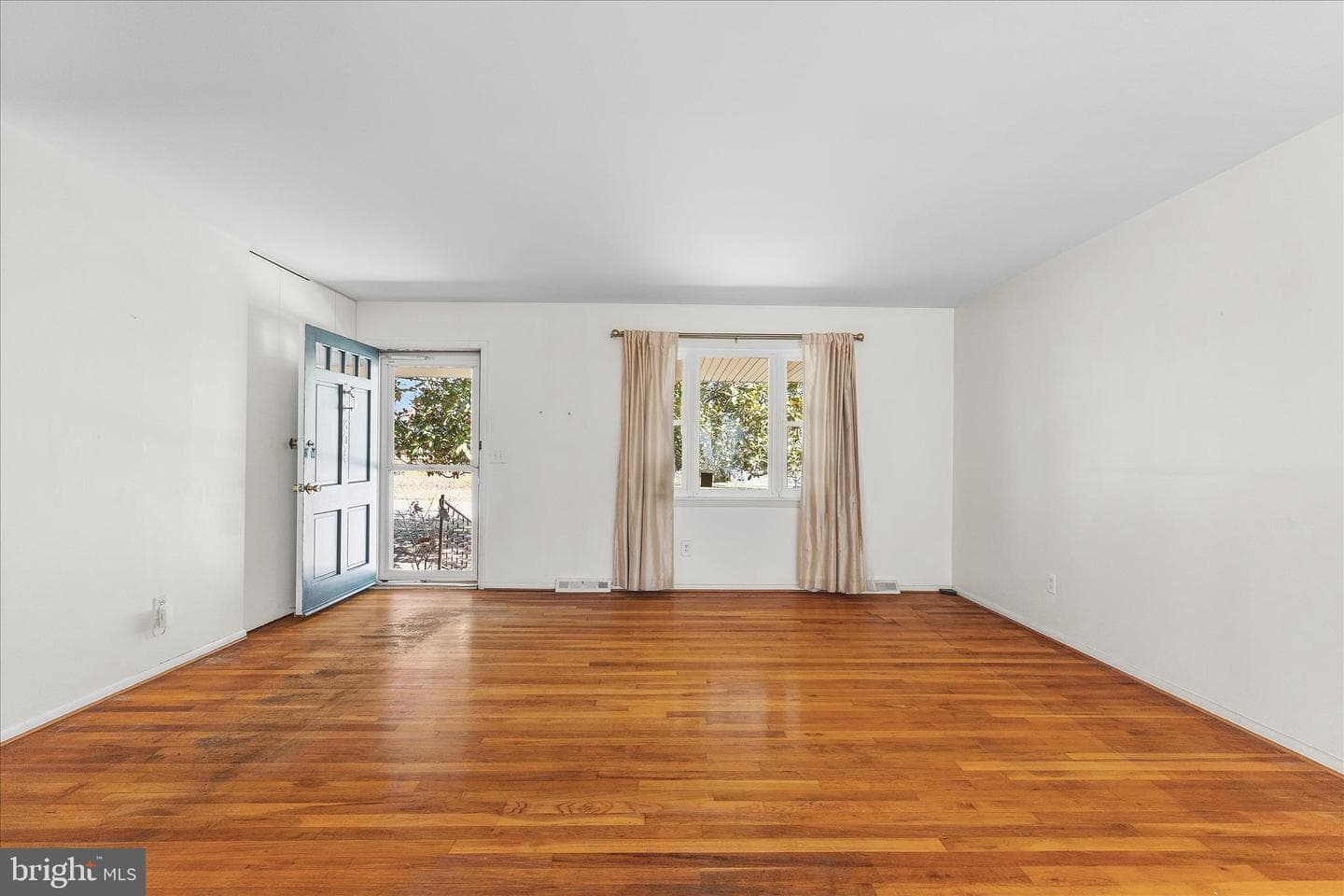 804 Cypress Beach Road photo 8