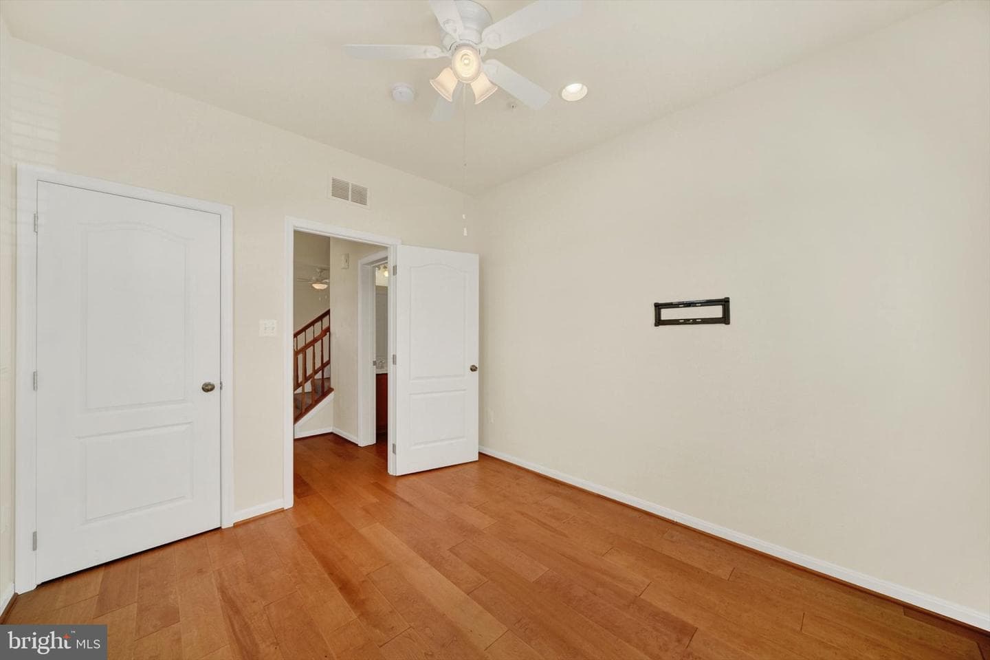124 Jacobia Drive #b-8 photo 18