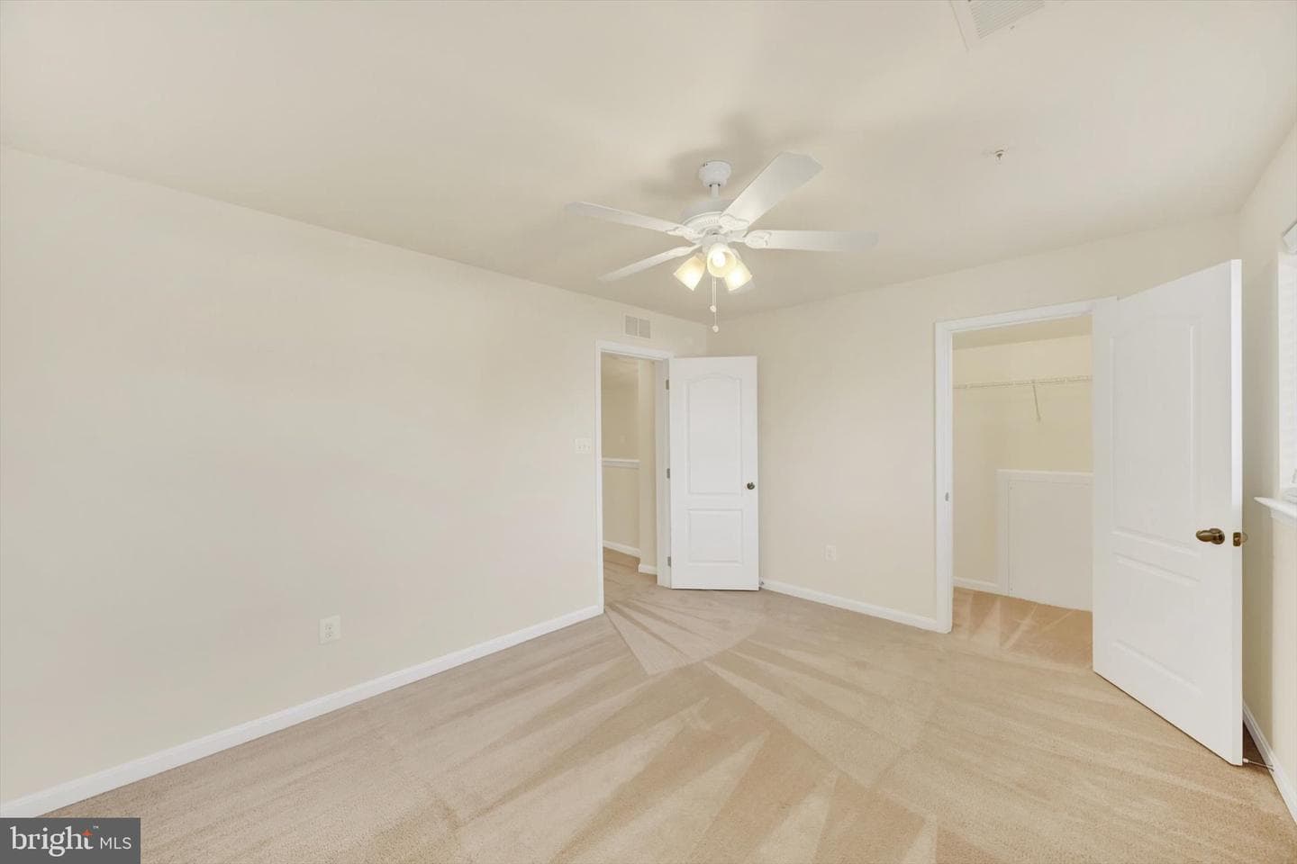 124 Jacobia Drive #b-8 photo 23