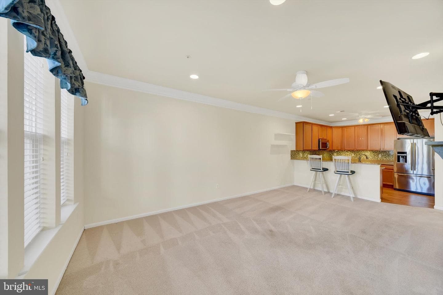 124 Jacobia Drive #b-8 photo 5