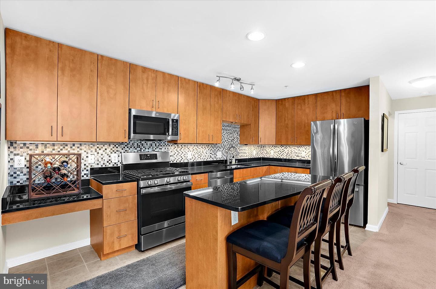 1113 Primrose Court #204 photo 7