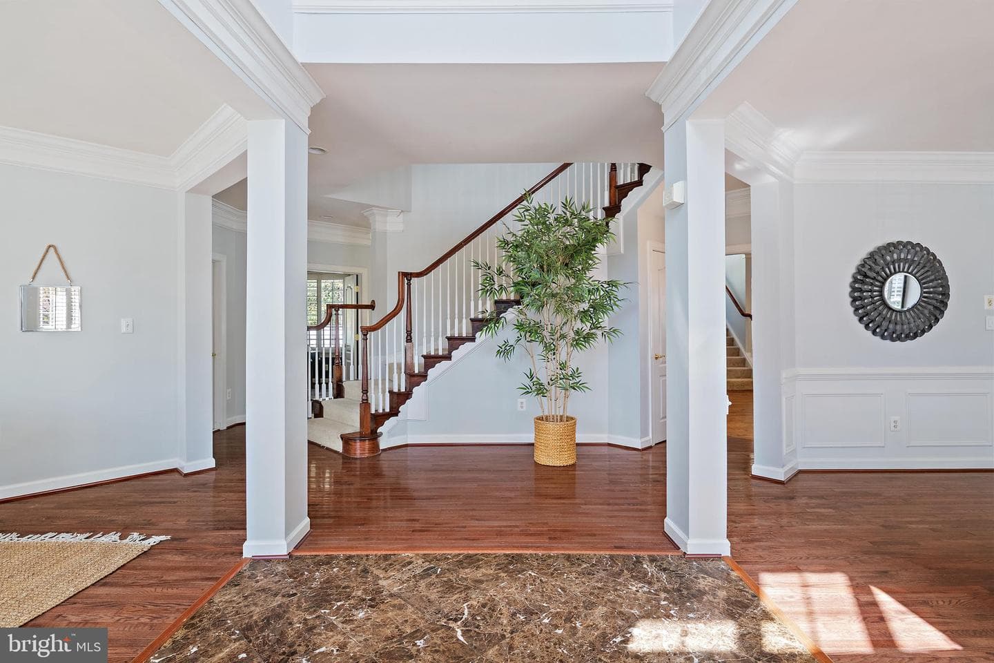 726 Pearson Point Place photo 4