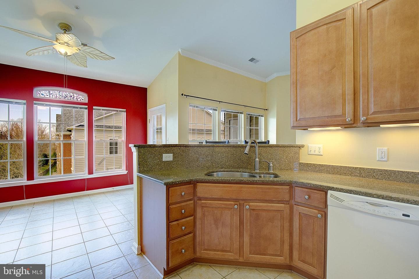 1007 Samantha Lane #404 photo 16