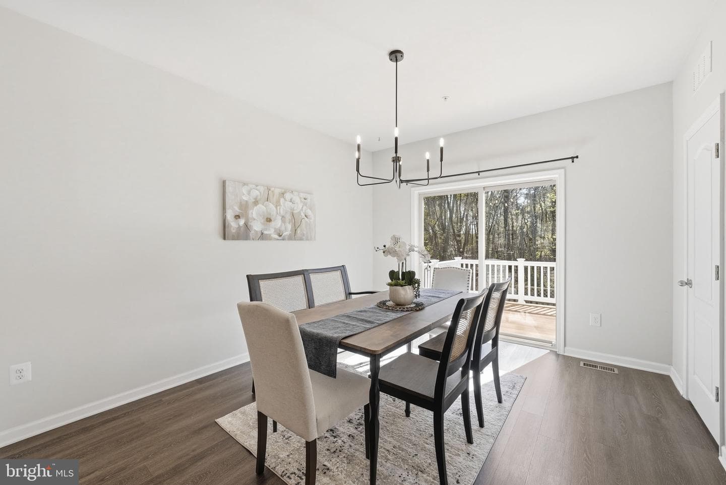 8219 Hollow Court photo 15