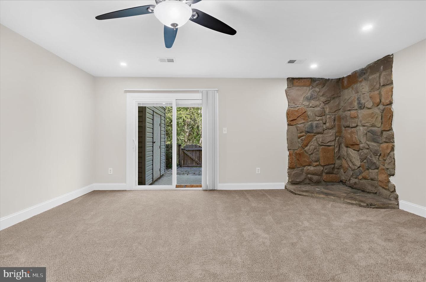 1240 Gemini Drive photo 21