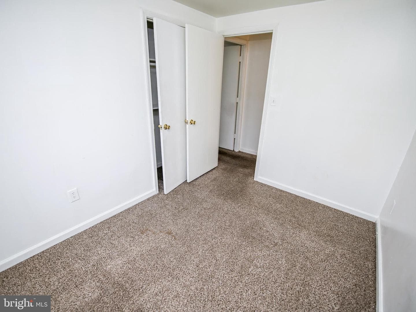 8519 Pioneer Drive photo 19