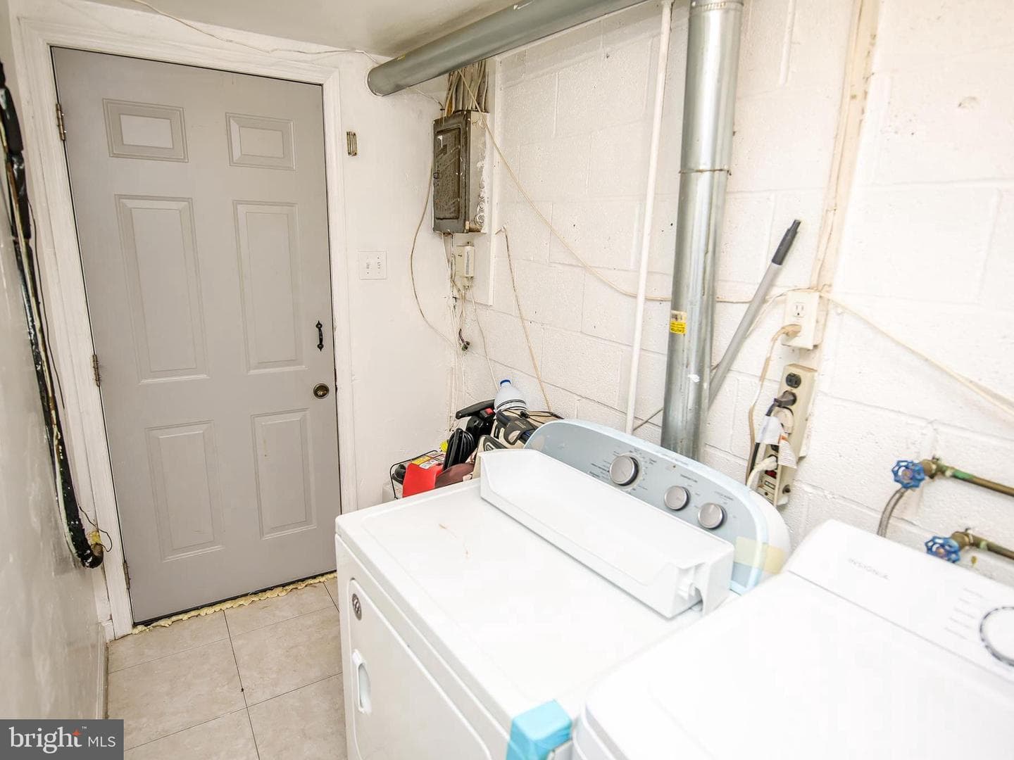8519 Pioneer Drive photo 22