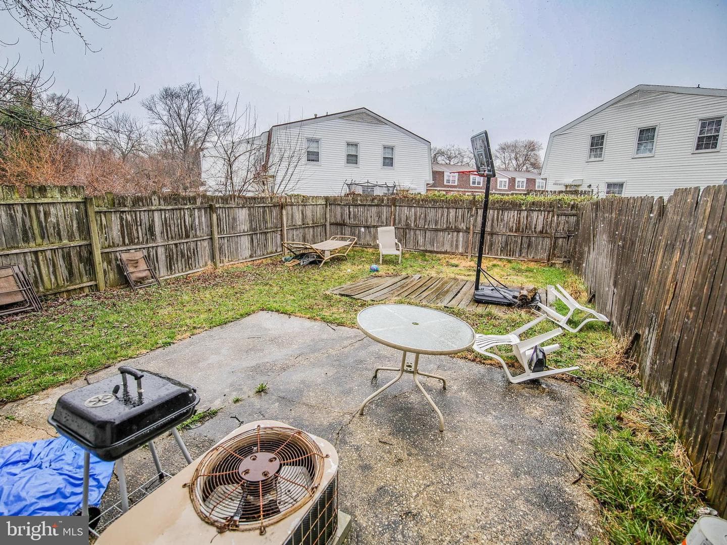 8519 Pioneer Drive photo 23