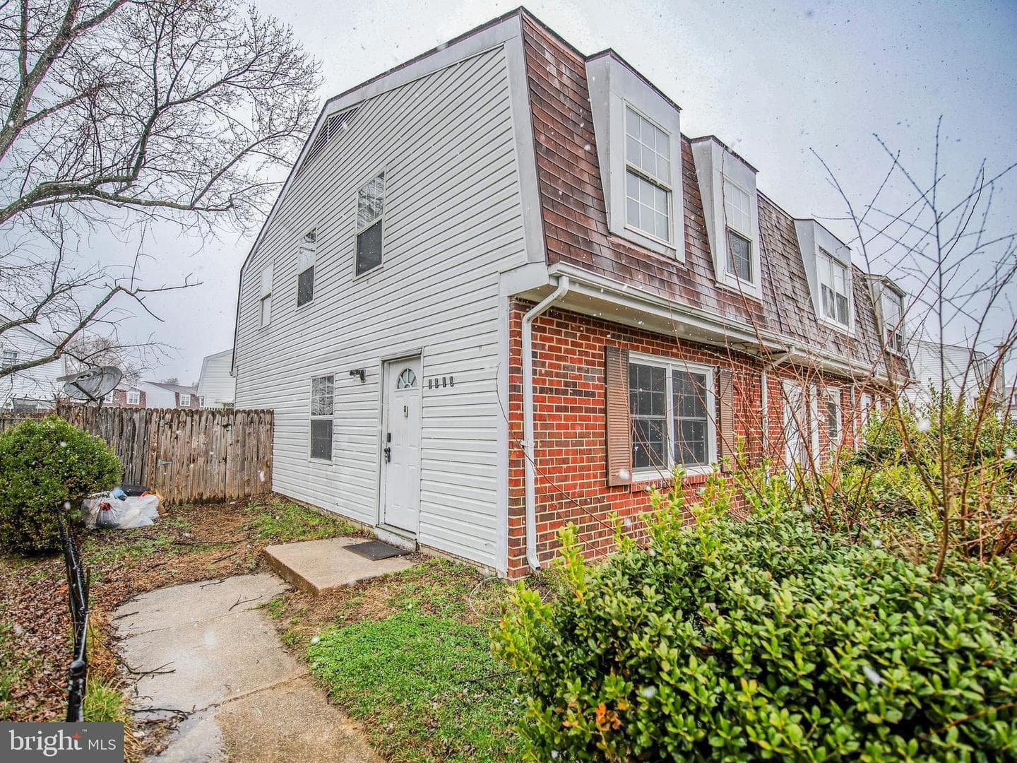 8519 Pioneer Drive photo 3