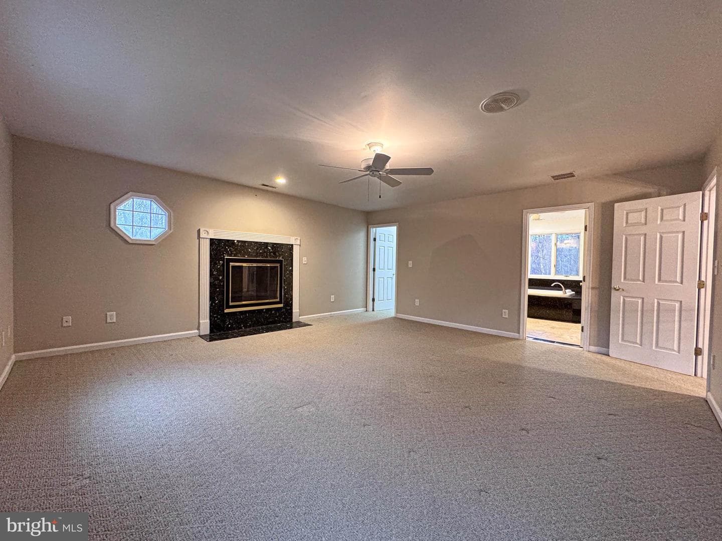 1527 Wild Cranberry Drive photo 35