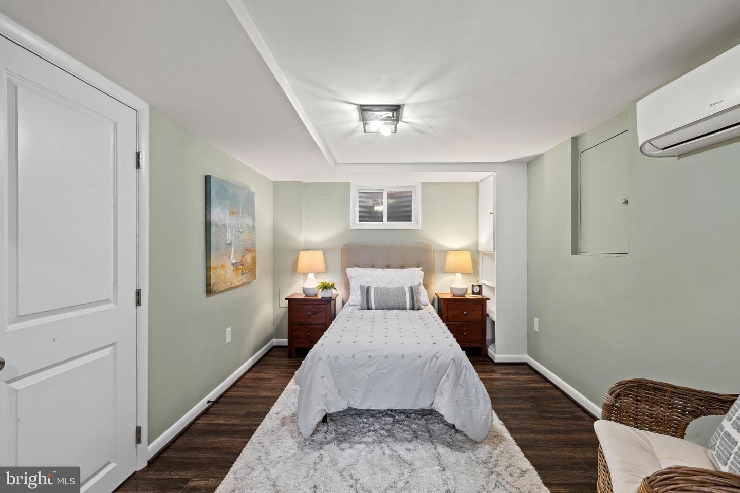 101 Avondale Circle photo 27