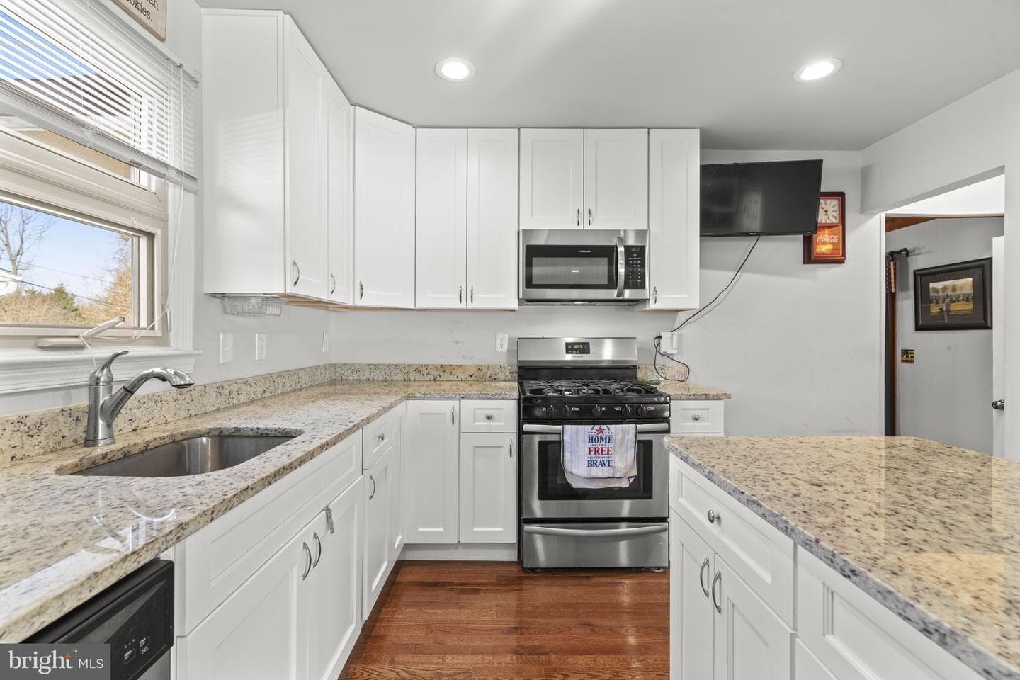 314 Church Circle photo 16