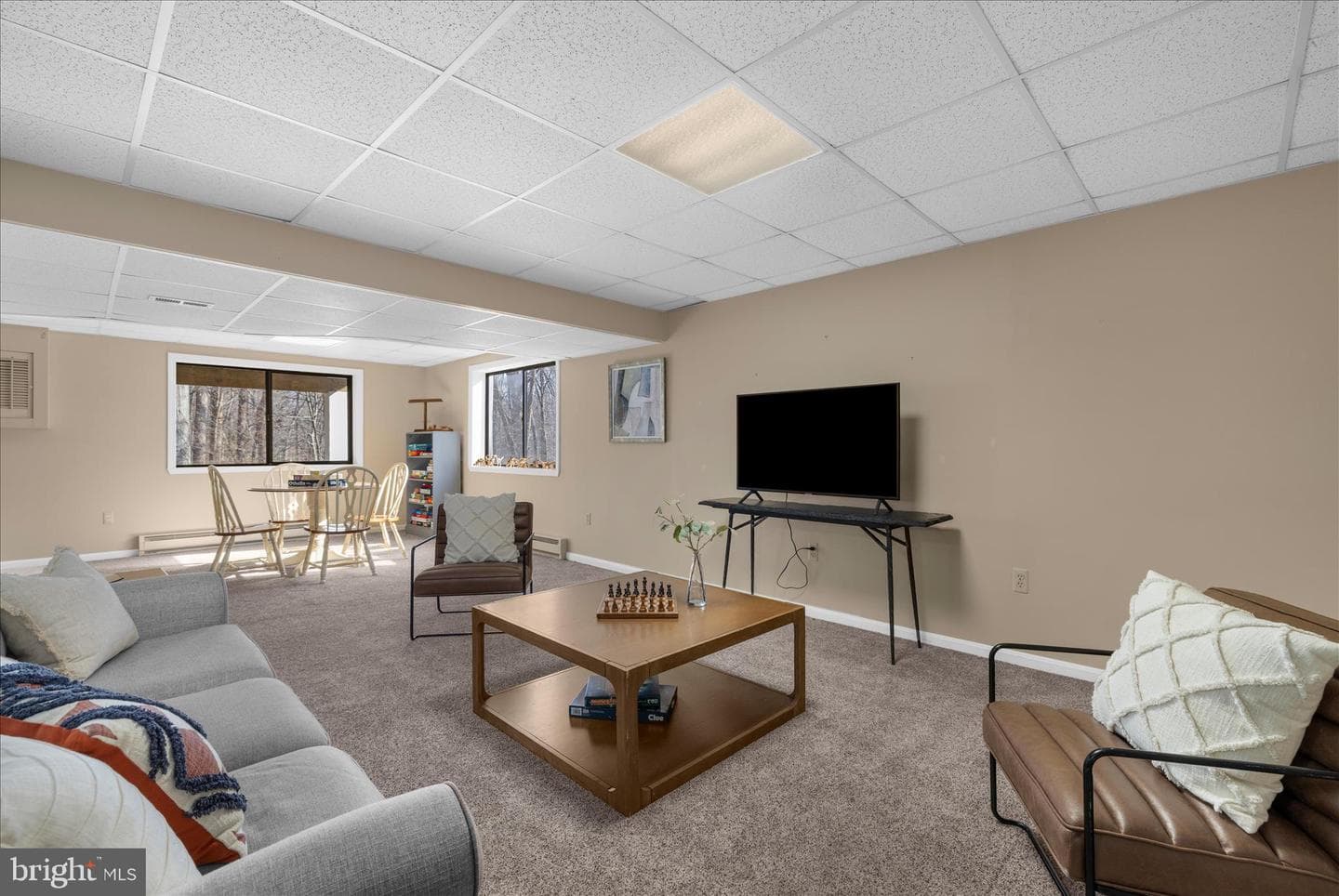 962 Coachway photo 65