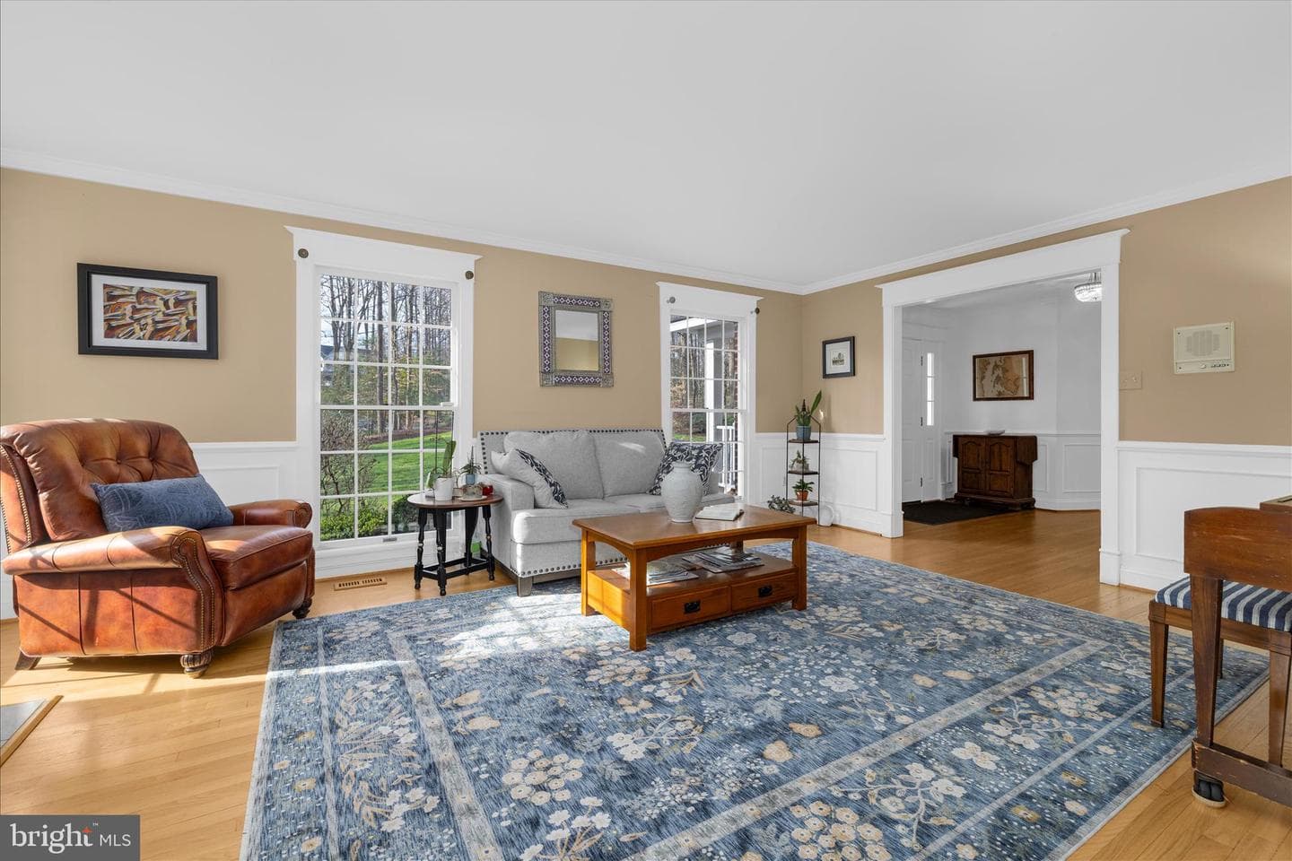 962 Coachway photo 9