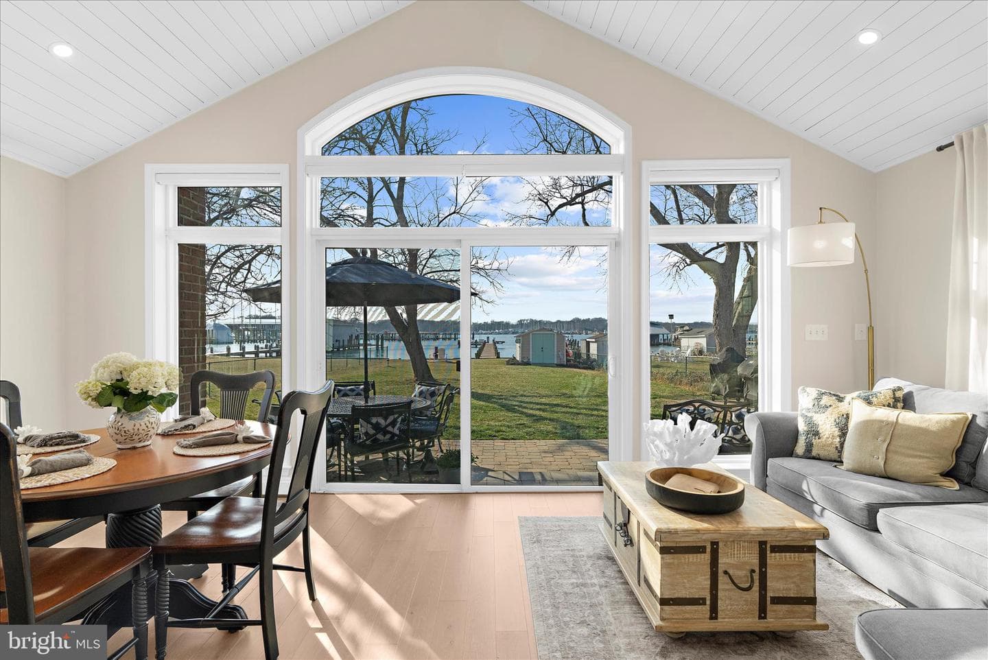 3738 Bay Drive photo 3