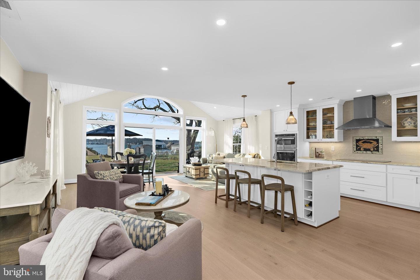 3738 Bay Drive photo 4