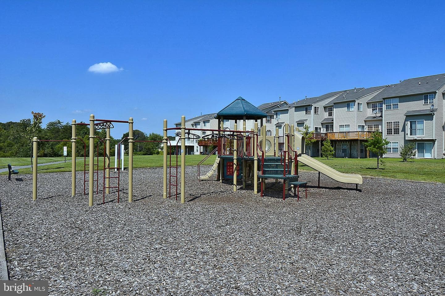 1961 Camelia Court photo 28