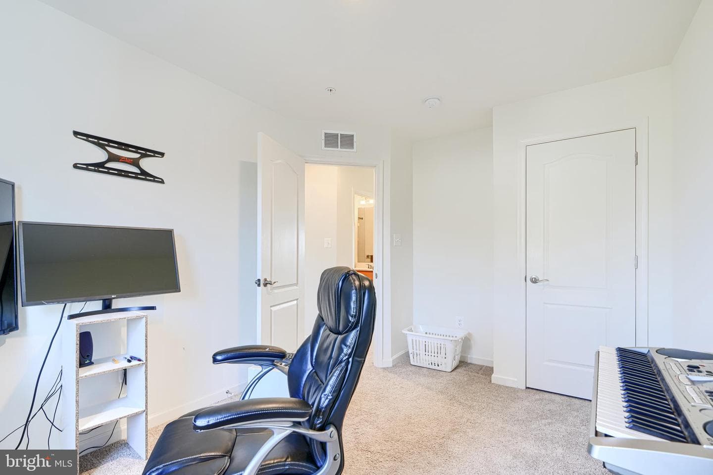 7141 Millstone Road photo 20