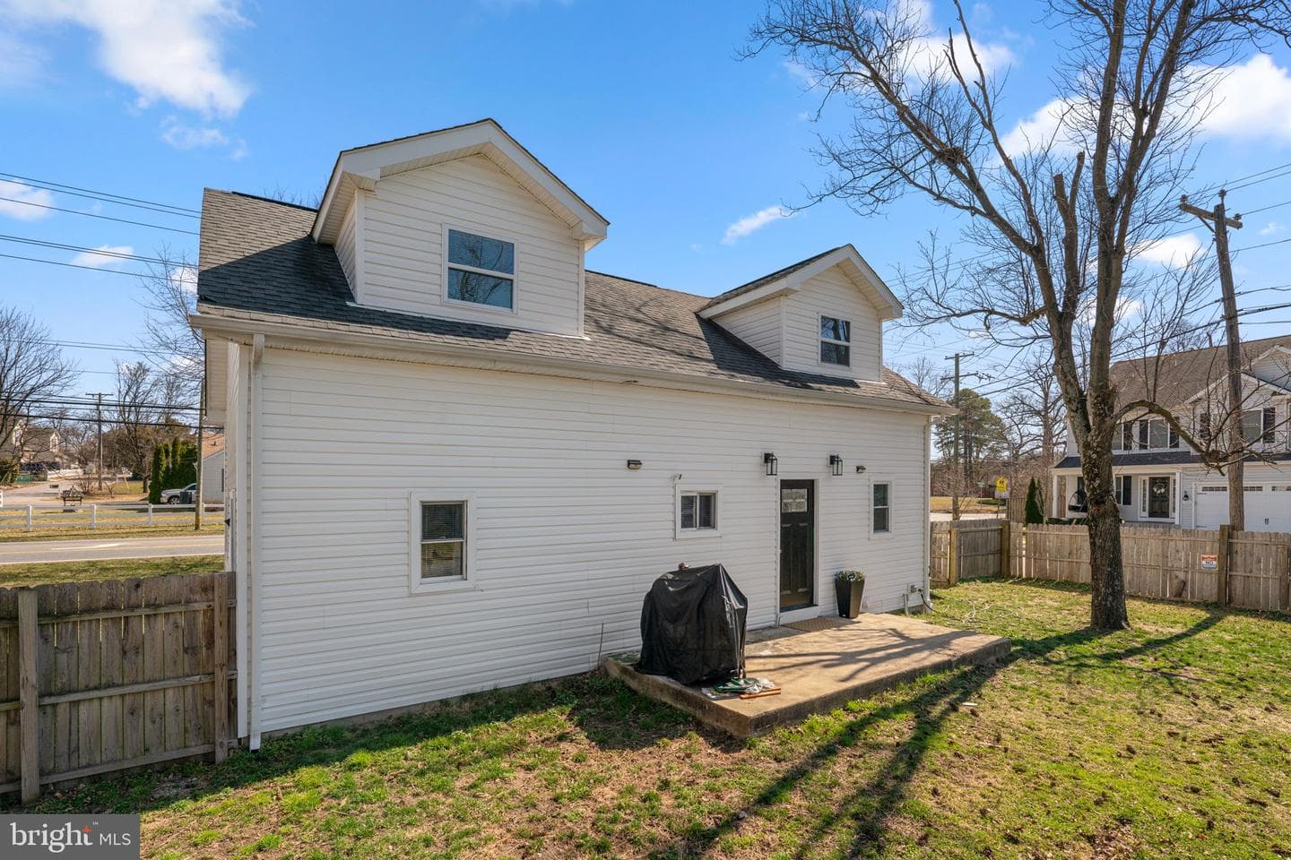 8062 Telegraph Road photo 39