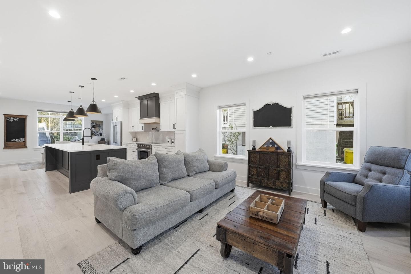 1422 Howard Road photo 13
