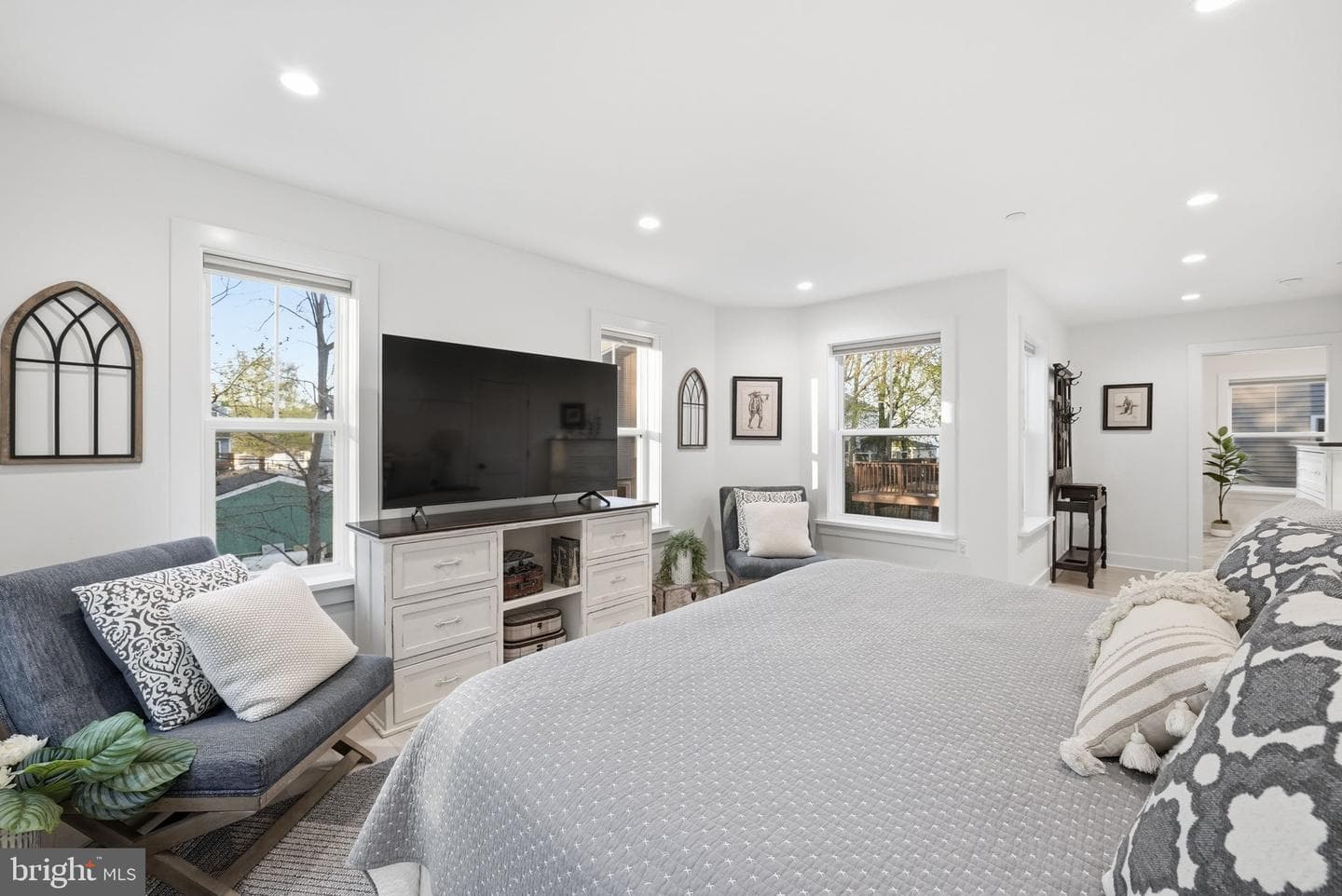 1422 Howard Road photo 17