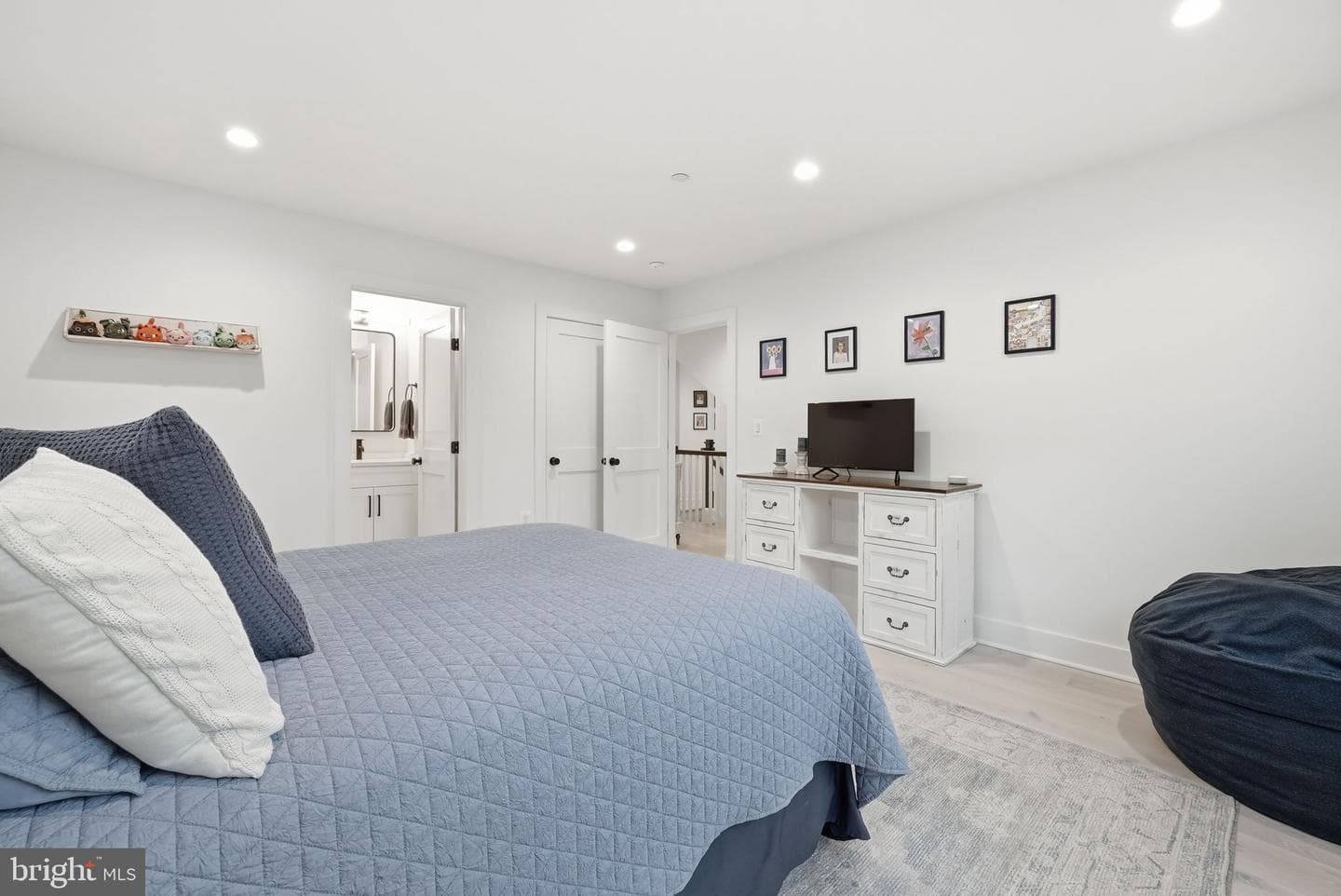 1422 Howard Road photo 33