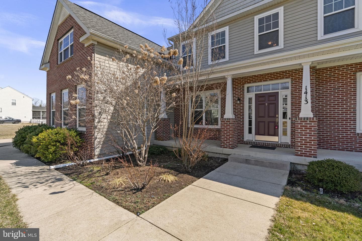 1413 Della Way photo 4