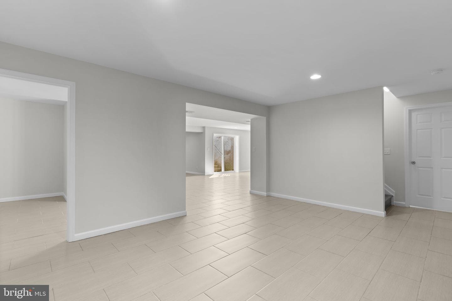1413 Della Way photo 42