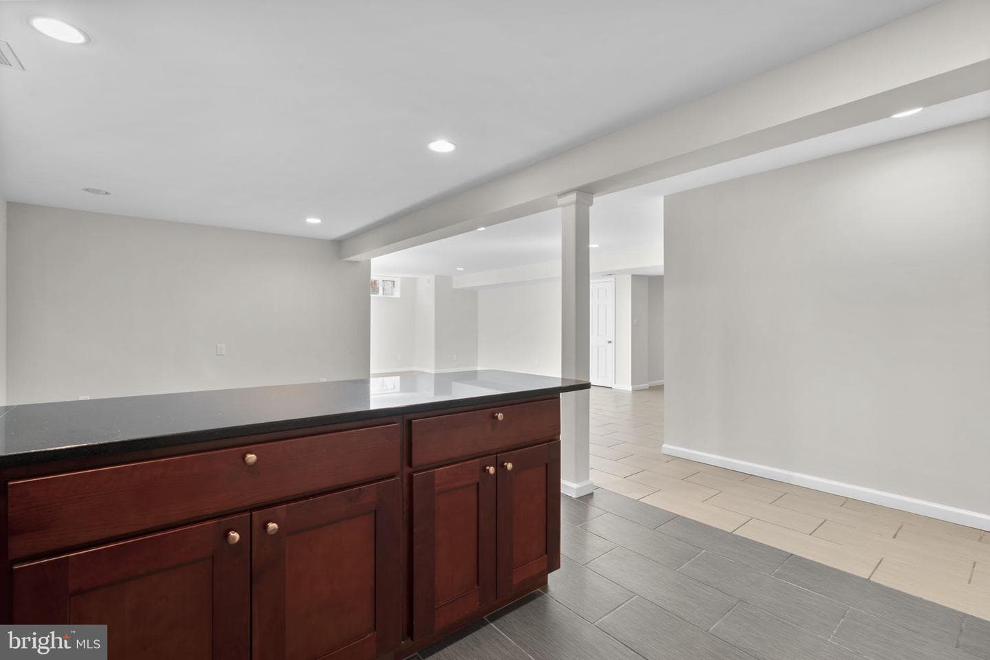 1413 Della Way photo 50