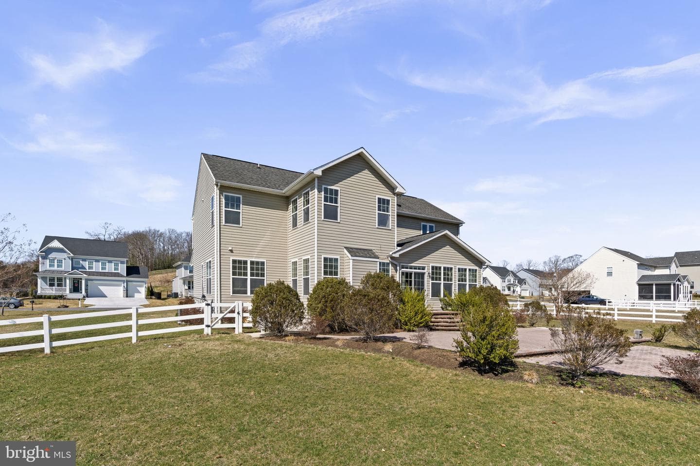 1413 Della Way photo 59