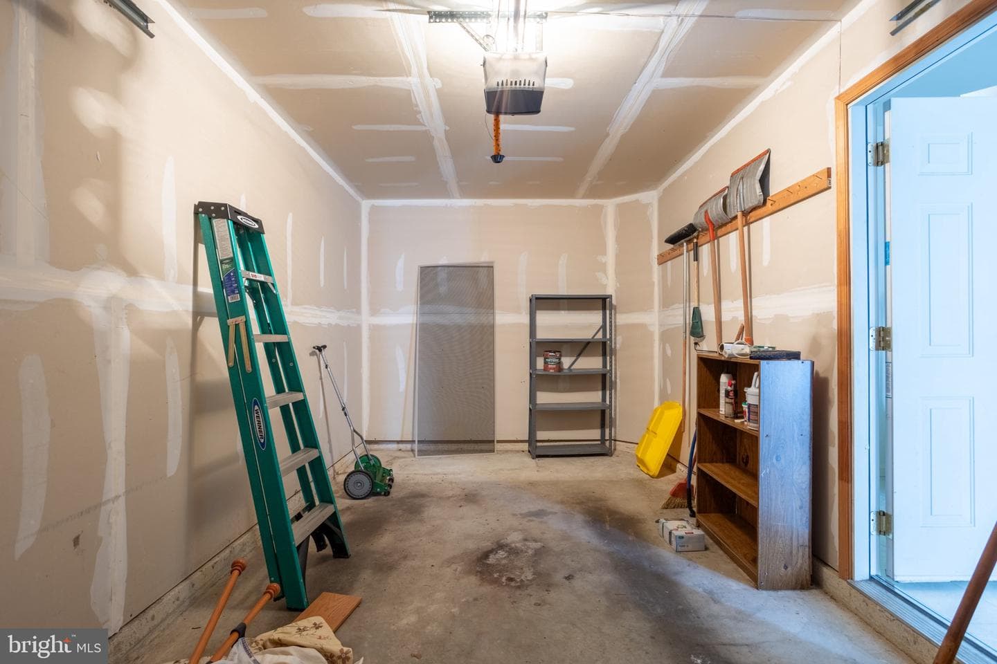 8031 Apple Valley Drive photo 55