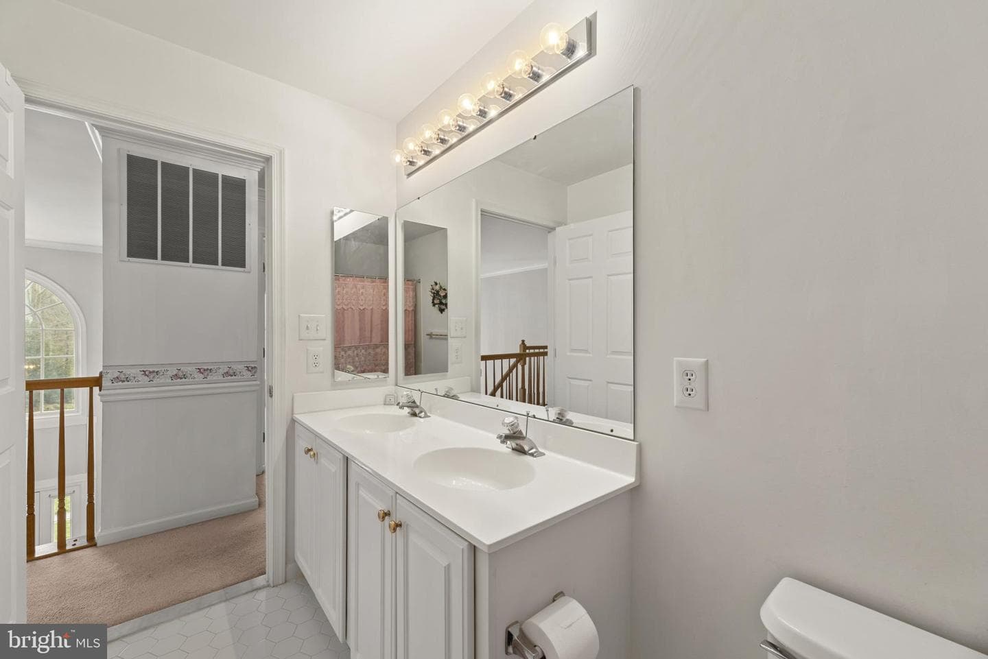 220 Cypress Ridge Drive photo 34